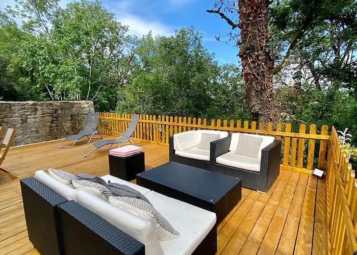 La Quercynoise Дом отдыха Caylus